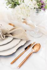Load image into Gallery viewer, Clear Vintage Goblet
