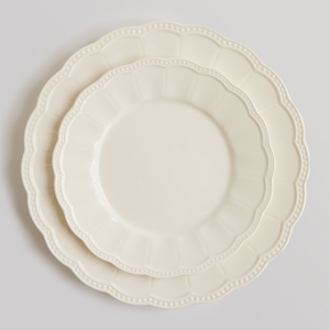 White top scalloped dinnerware