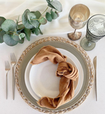 Load image into Gallery viewer, Linen Fringe Napkins
