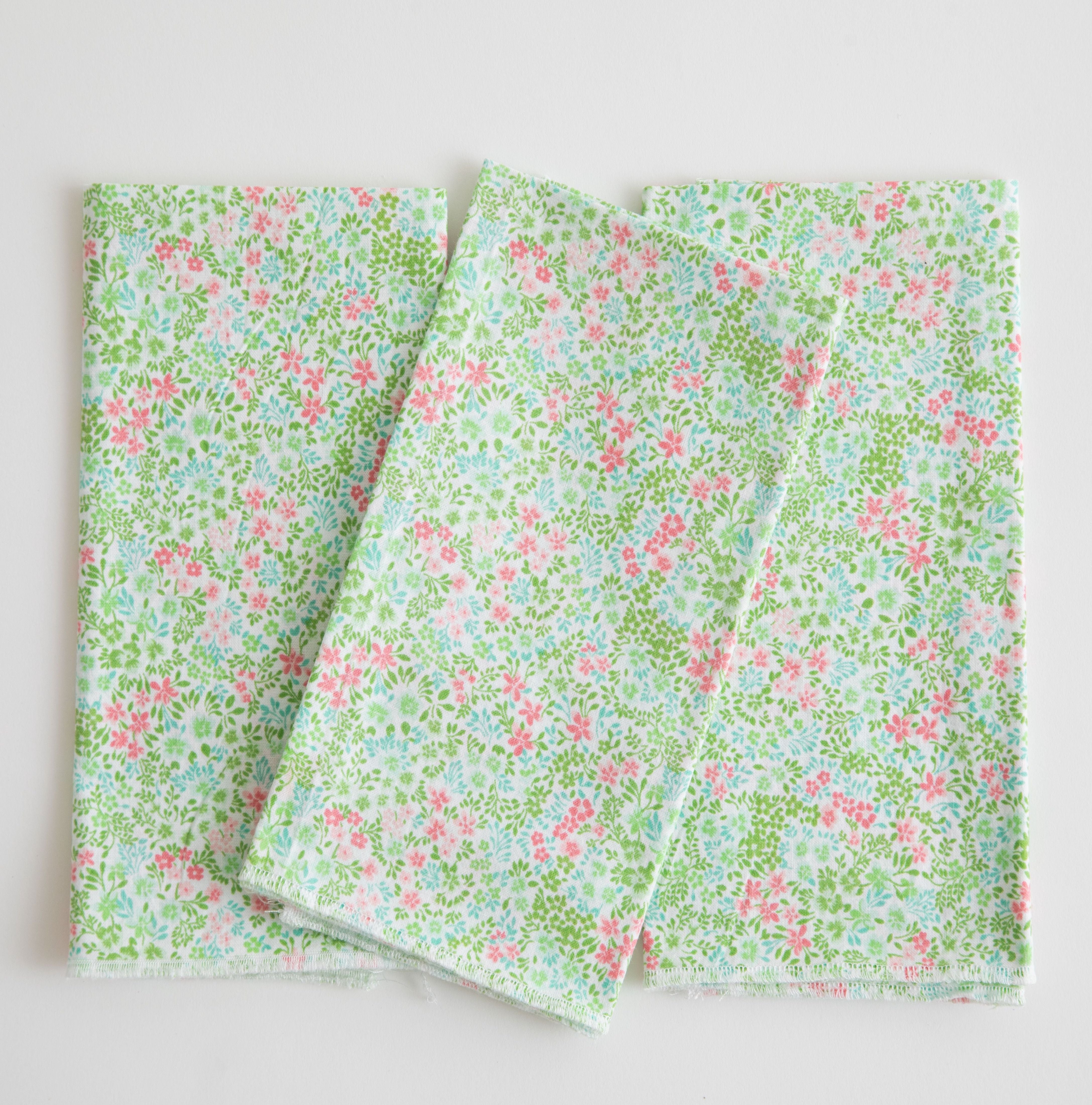 Green Ditsy Floral Napkin